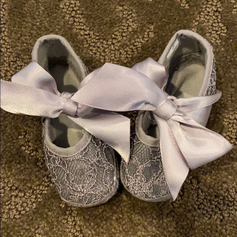 Grey lace ballet flats for Baby girl